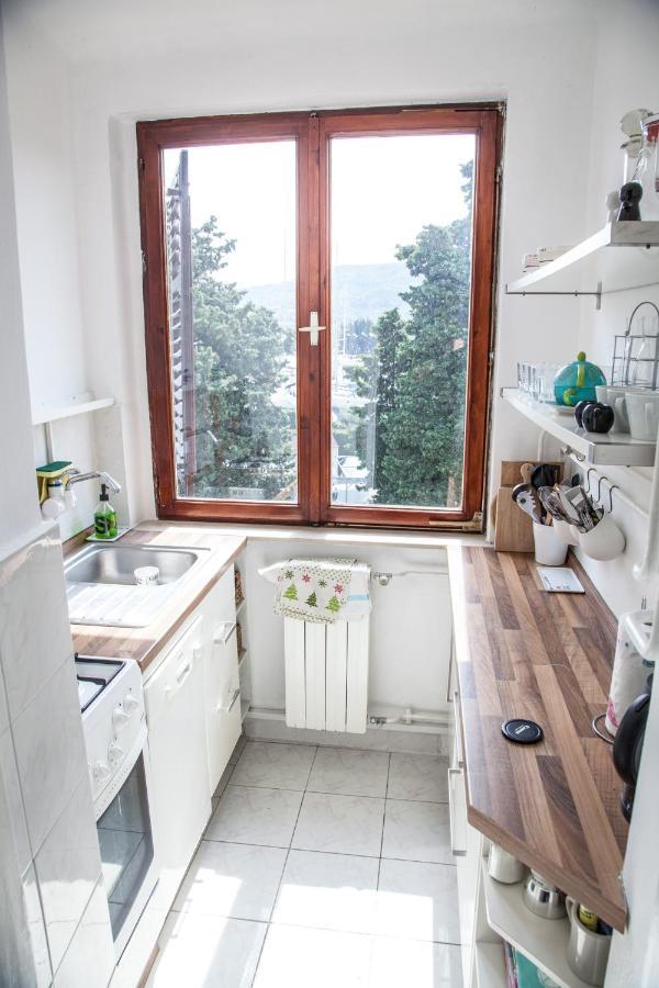 Apartma Premrlova Apartment Izola Bagian luar foto